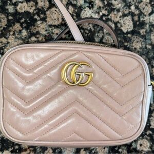 Elegant Pink Leather Crossbody Bag